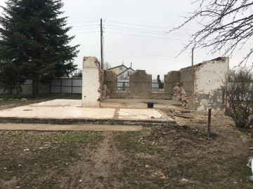 Реконструкция небольшого домика в Малиновке